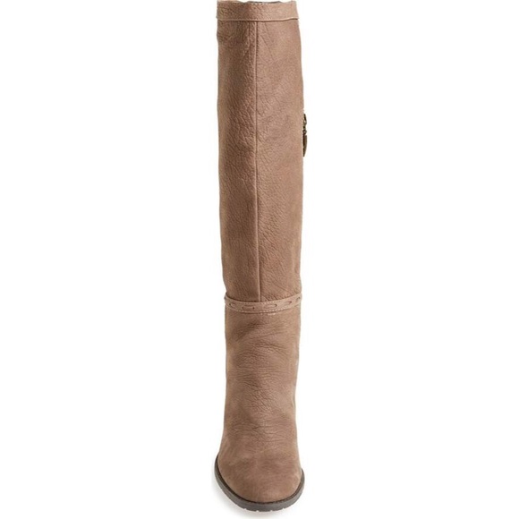CLOSET CLOSING 1/31! Adam Tucker Kisha Tall Boots - Picture 4 of 8